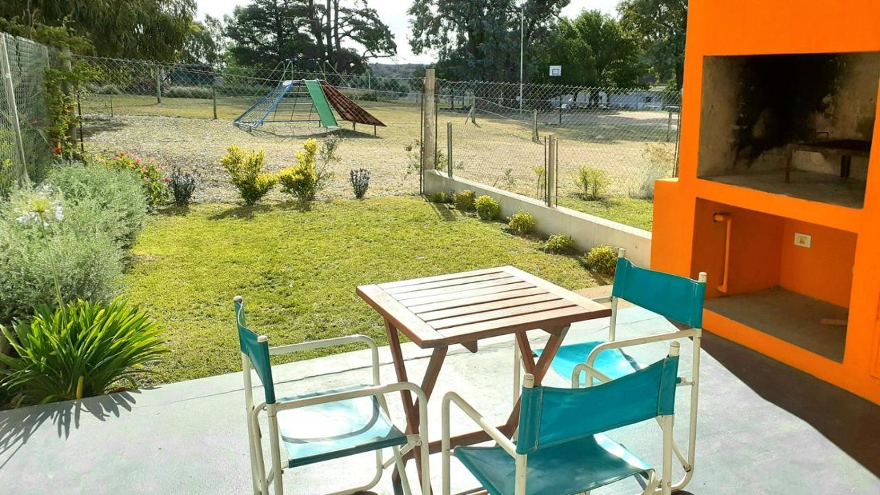 Ananda Apart Tandil - Dptos En Alquiler Temporario Exterior foto